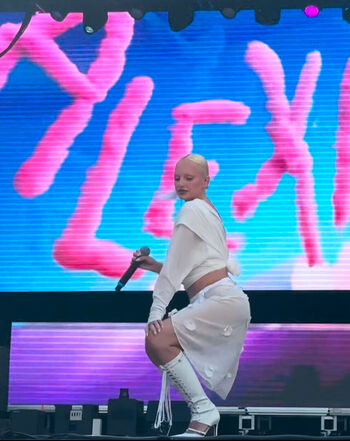 Alexandra Stan