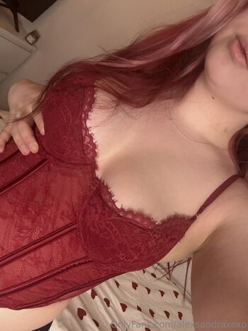 alexsandraxoxo
