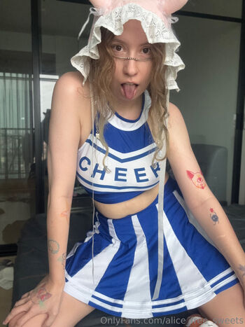 alice_free_sweets