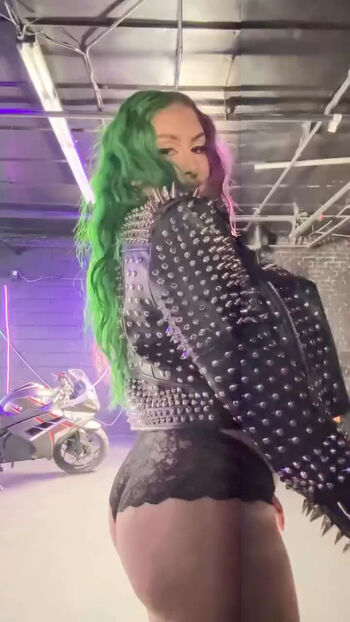 ALYXX