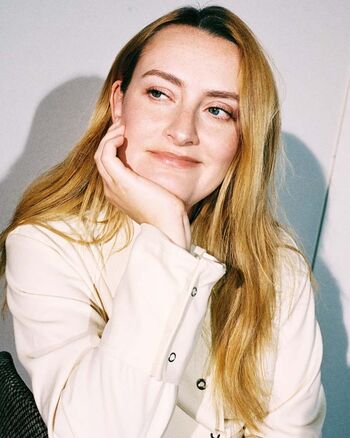 Amelia Dimoldenberg
