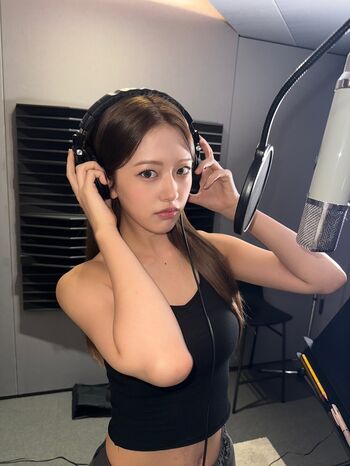 An Yujin 안유진 |