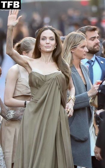 Angelina Jolie