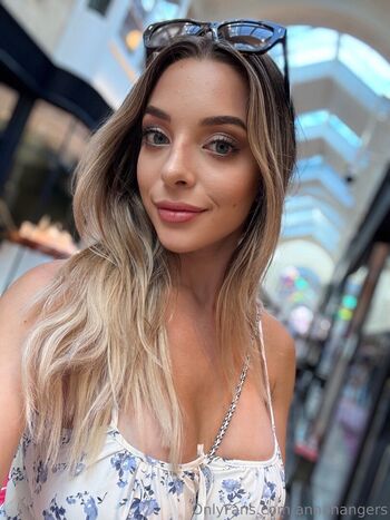 annahangers
