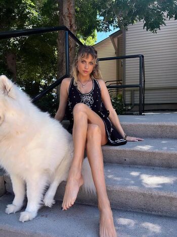 Anne Winters