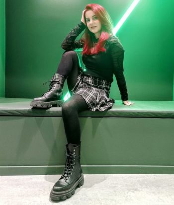 AnnieFuchsia