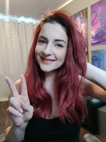 AnnieFuchsia