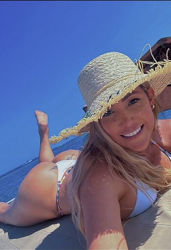 antonelabustamanteo