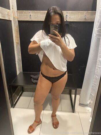 asianpeachesxxx