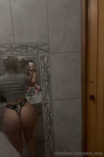 astra_xoxo