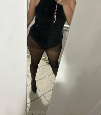bbwdeborah_ass_feetstar