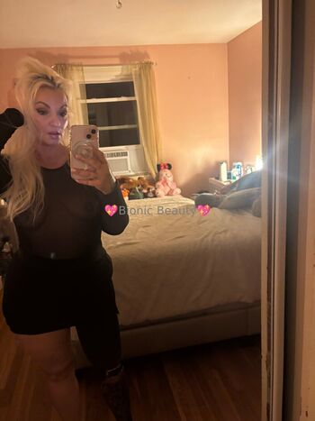 bionicbeautybaddie