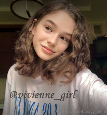 bustyy_bella