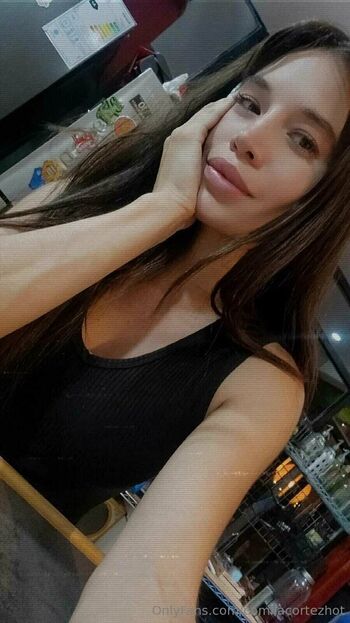 camilacortezhot