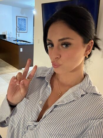 Camilla Araujo