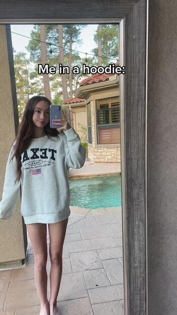 Cayla Bri