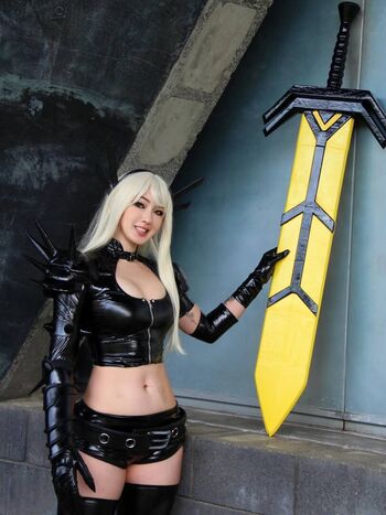 Caytie Cosplay