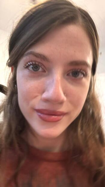 chloe.longname