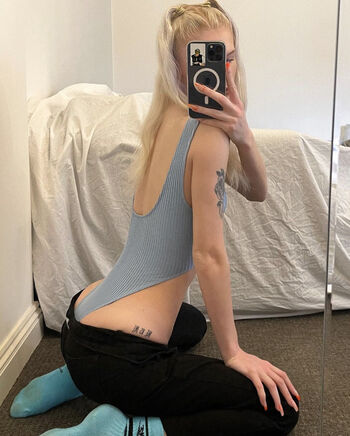 Chloe Wiles