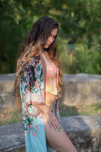 Chroniclove