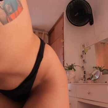 Connie_deep