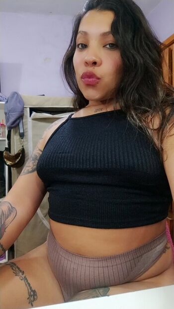 crysttaal_hairy