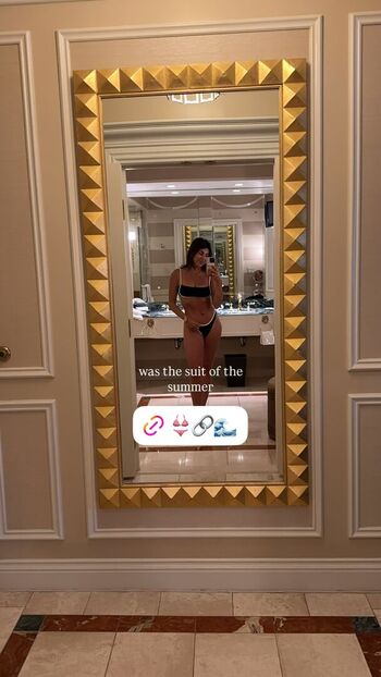 Daniella Monet
