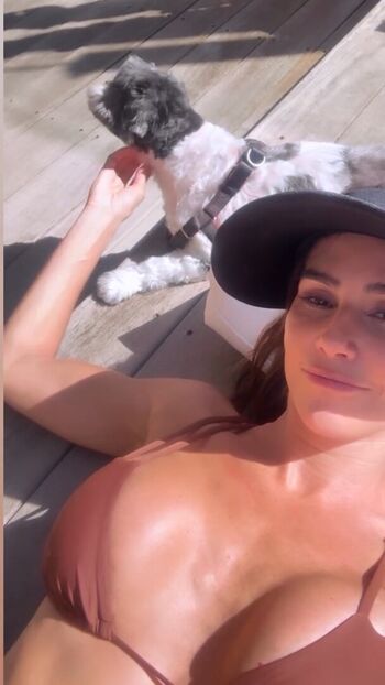 Deborah Secco