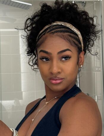 Deja Kelly