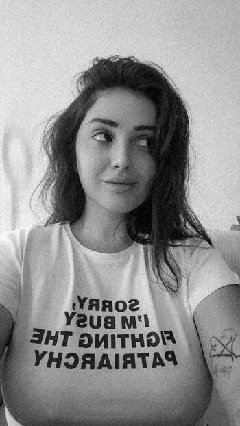 Deniz Bağdaş