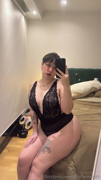 Dolly Flynne