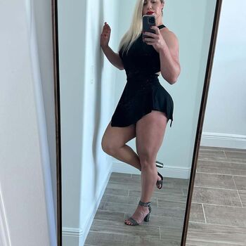 Dr. Colette Larsen