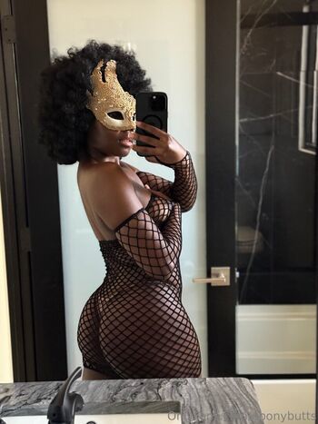 ebonybutts