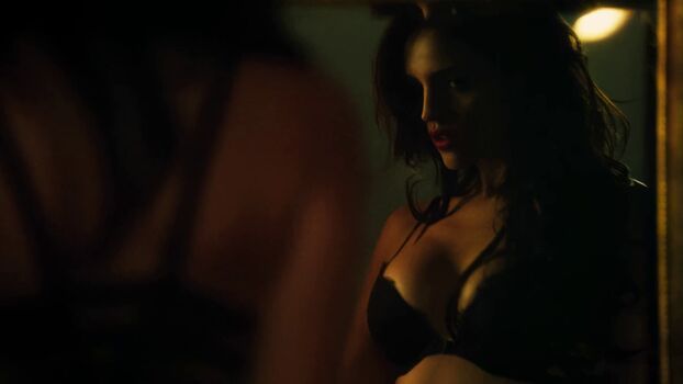 Eiza González