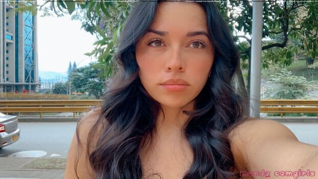 Emma Roa
