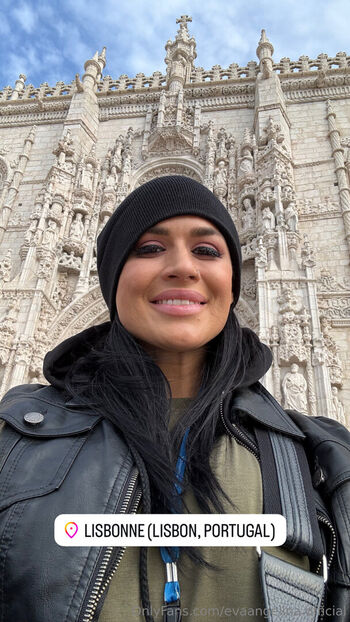 Eva Angelina