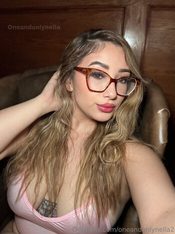 freenellaxo
