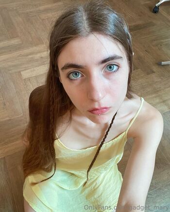 gadget_mary