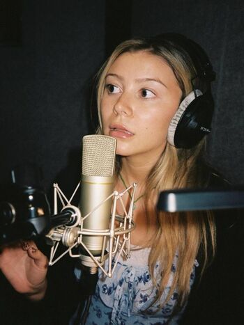 Genevieve Hannelius