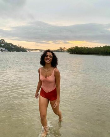 Giovana Cordeiro