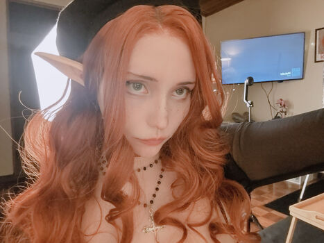 Gloomy Doll