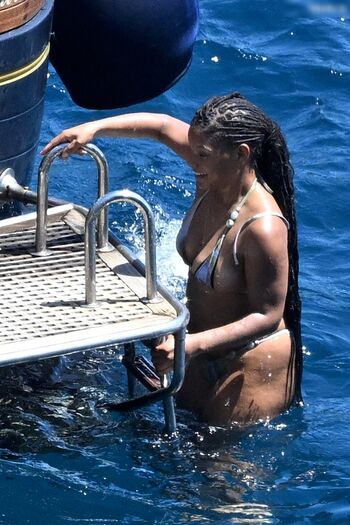 Halle Bailey