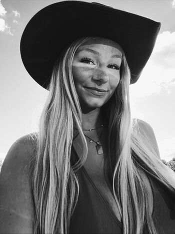 Hannah Woods