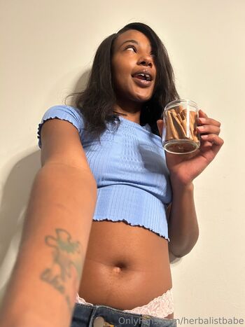 herbalistbabe