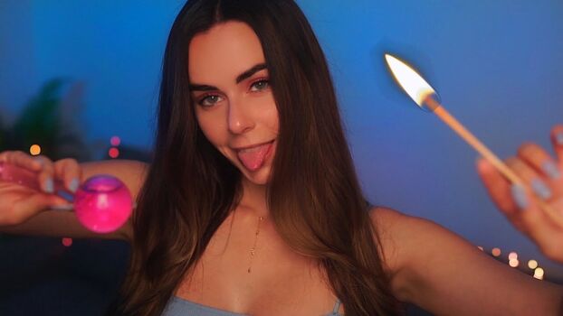 HeyHelen ASMR