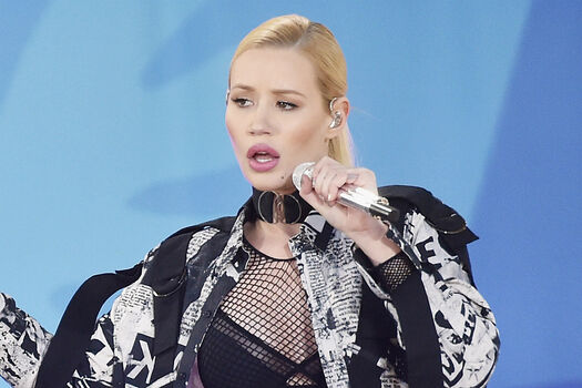 Iggy Aza