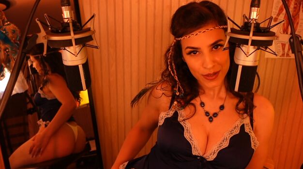 Irma La Dulce ASMR