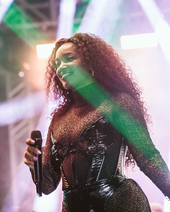 Iza Cantora
