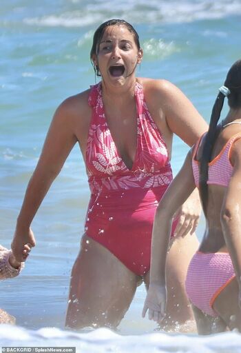Jacqueline Jossa