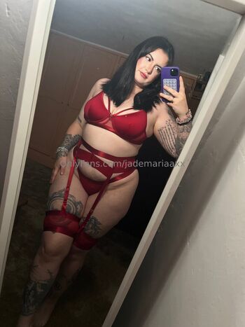 jademariaaxx